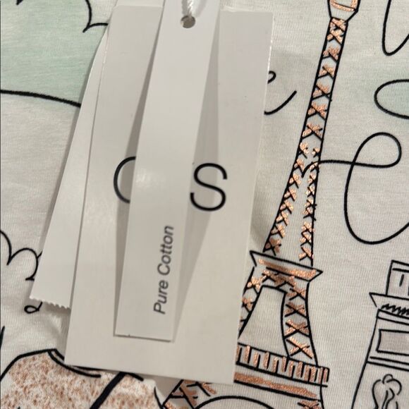 Chic Graphic Long Sleeve Tee - Picture 4 of 6